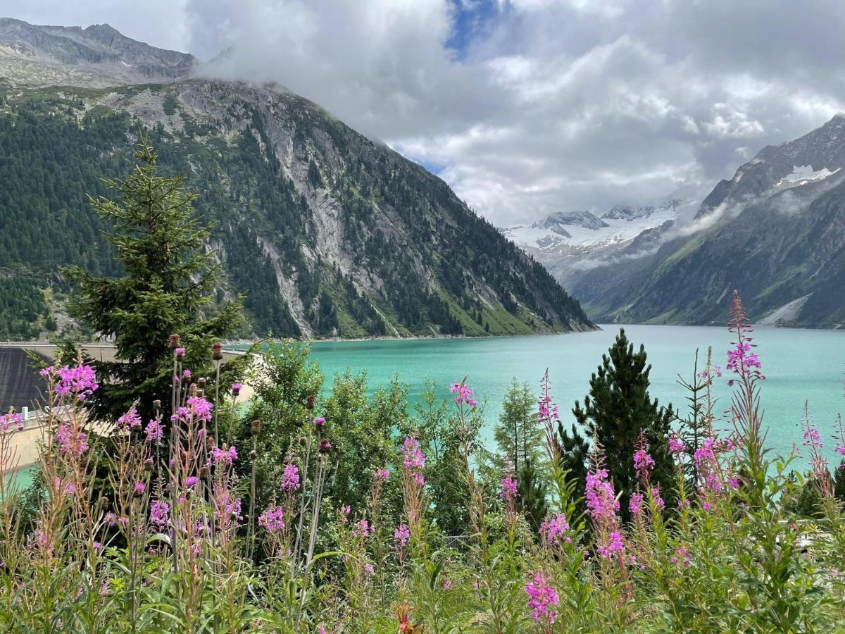 Apartment Between Mayrhofen And Finkenberg ภายนอก รูปภาพ